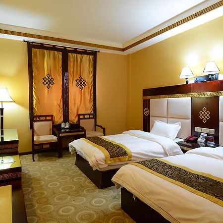 Lanting Yipin Hotel Shangri-La Chambre photo