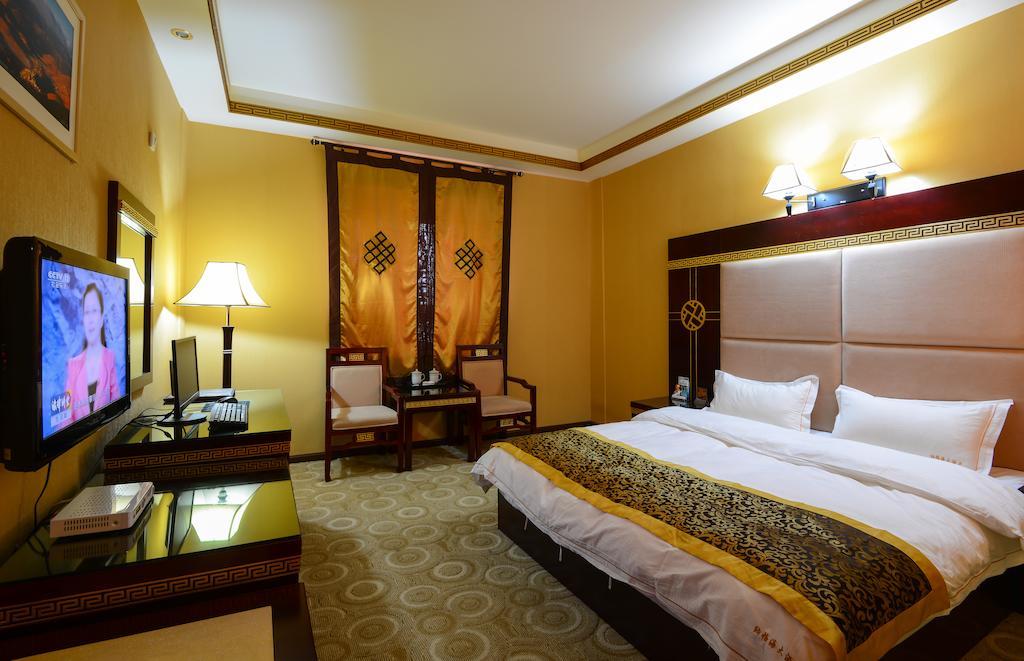 Lanting Yipin Hotel Shangri-La Chambre photo